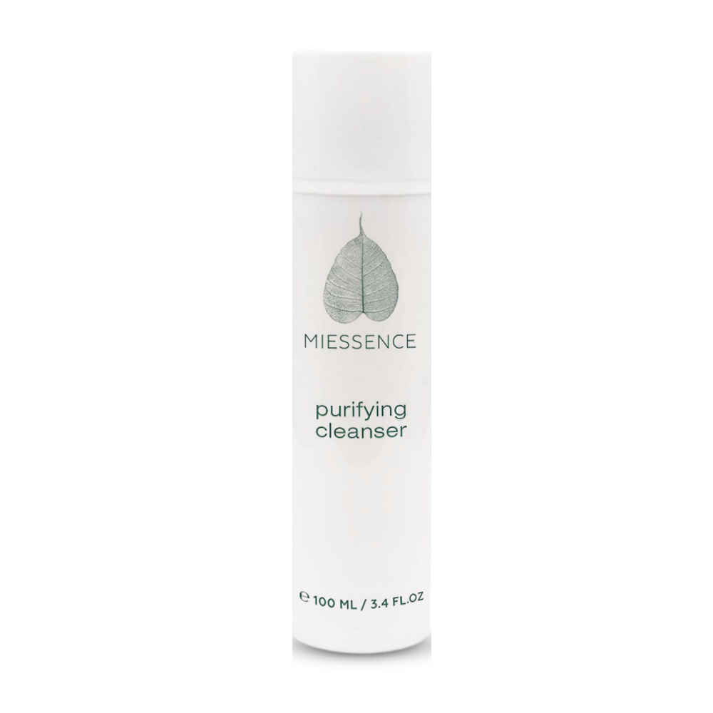 オイリー肌用 クレンザー（ピューリファイング）再生可能なシュガーケーンボトルに生まれ変わりました。